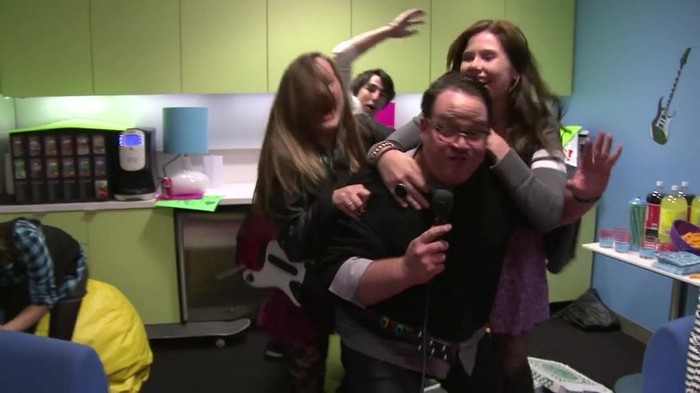 CAMBIO 823 - Demilush - Therealdemilovato Youtube Channel Screencaptures - Cambio oo2