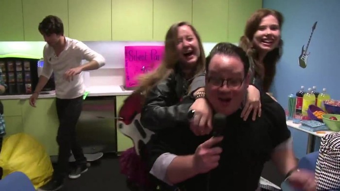 CAMBIO 839 - Demilush - Therealdemilovato Youtube Channel Screencaptures - Cambio oo2