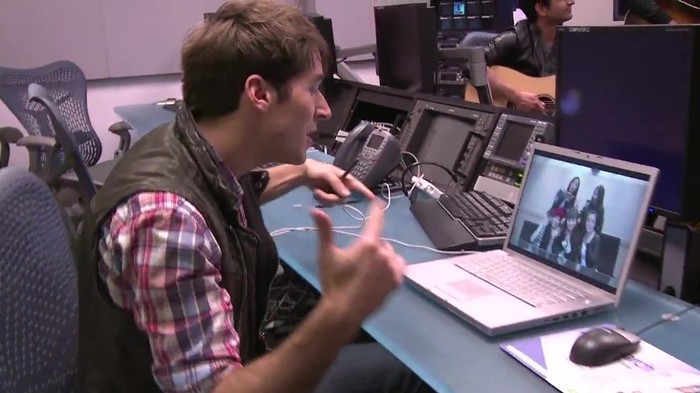 CAMBIO 889 - Demilush - Therealdemilovato Youtube Channel Screencaptures - Cambio oo2