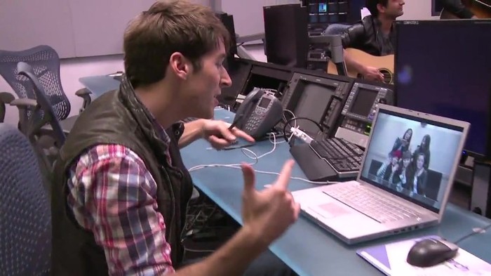 CAMBIO 890 - Demilush - Therealdemilovato Youtube Channel Screencaptures - Cambio oo2