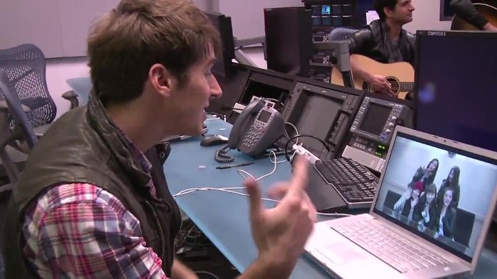 CAMBIO 895 - Demilush - Therealdemilovato Youtube Channel Screencaptures - Cambio oo2