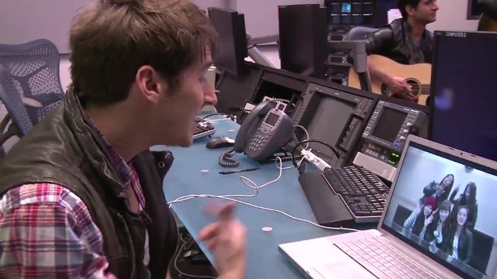 CAMBIO 898 - Demilush - Therealdemilovato Youtube Channel Screencaptures - Cambio oo2