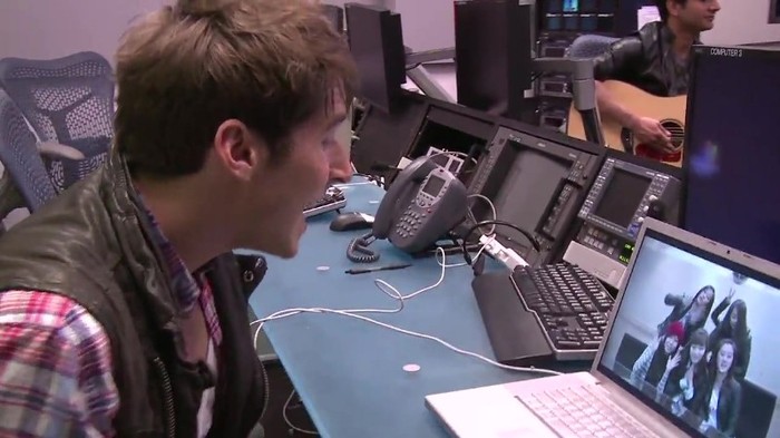 CAMBIO 900 - Demilush - Therealdemilovato Youtube Channel Screencaptures - Cambio oo2