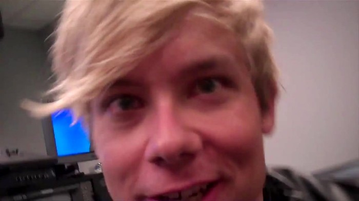 CAMBIO 943 - Demilush - Therealdemilovato Youtube Channel Screencaptures - Cambio oo2