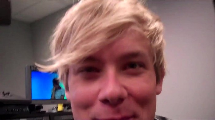 CAMBIO 946 - Demilush - Therealdemilovato Youtube Channel Screencaptures - Cambio oo2