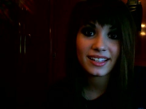 checkin\' in! 101 - Demilush - Therealdemilovato Youtube Channel Screencaptures - Checkin in 1
