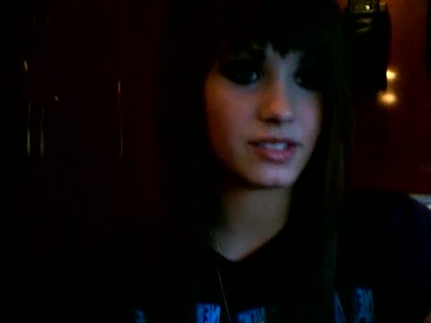 checkin\' in! 184 - Demilush - Therealdemilovato Youtube Channel Screencaptures - Checkin in 1