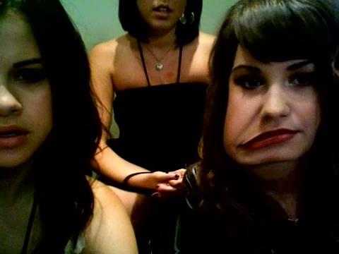 cheek malfunction 086