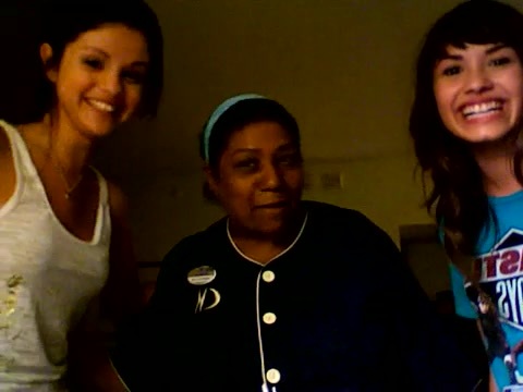 demi and selena guest 215 - Demilush - Therealdemilovato Youtube Channel Screencaptures - Demi and Selena guest