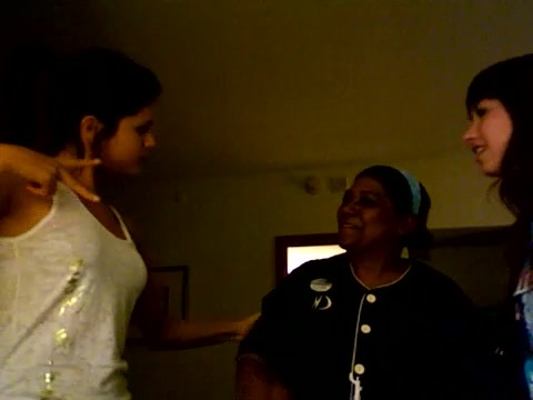 demi and selena guest 335