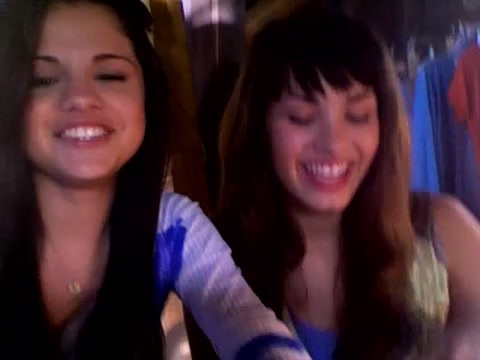 demi and selena response!! 130 - Demilush - Therealdemilovato Youtube Channel Screencaptures - Demi and Selena response Part oo1