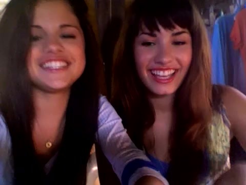 demi and selena response!! 133 - Demilush - Therealdemilovato Youtube Channel Screencaptures - Demi and Selena response Part oo1