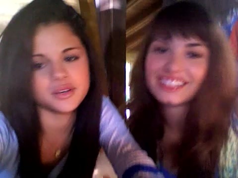 demi and selena response!! 143 - Demilush - Therealdemilovato Youtube Channel Screencaptures - Demi and Selena response Part oo1