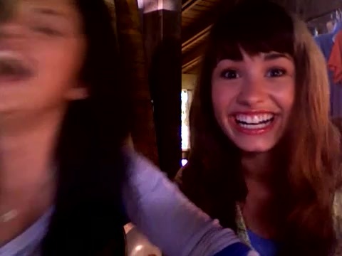 demi and selena response!! 501 - Demilush - Therealdemilovato Youtube Channel Screencaptures - Demi and Selena response Part oo2