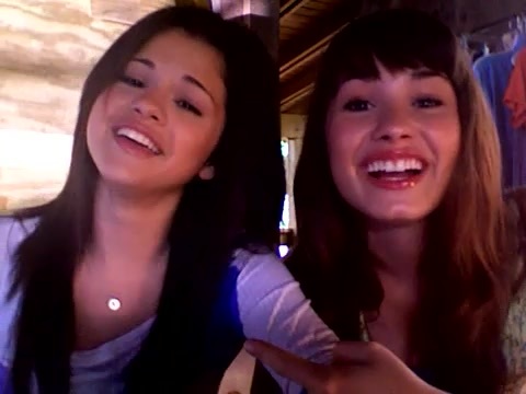 demi and selena response!! 516 - Demilush - Therealdemilovato Youtube Channel Screencaptures - Demi and Selena response Part oo2