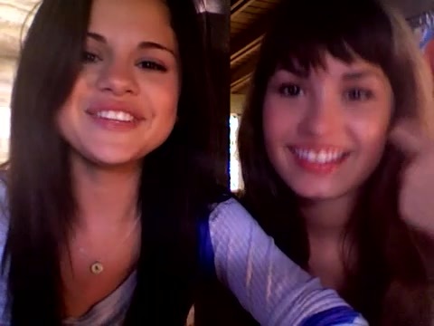 demi and selena response!! 993 - Demilush - Therealdemilovato Youtube Channel Screencaptures - Demi and Selena response Part oo3