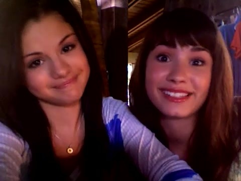 demi and selena response!! 604 - Demilush - Therealdemilovato Youtube Channel Screencaptures - Demi and Selena response Part oo2
