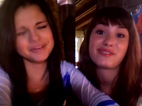 demi and selena response!! 614