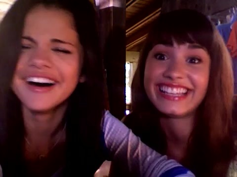 demi and selena response!! 617