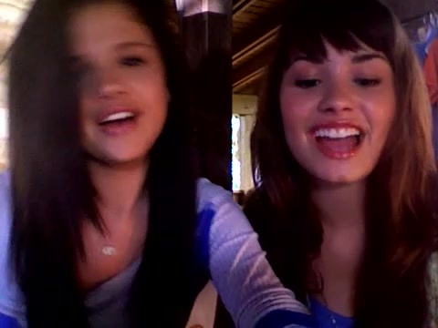demi and selena response!! 275 - Demilush - Therealdemilovato Youtube Channel Screencaptures - Demi and Selena response Part oo1