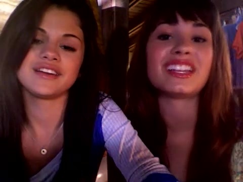 demi and selena response!! 298