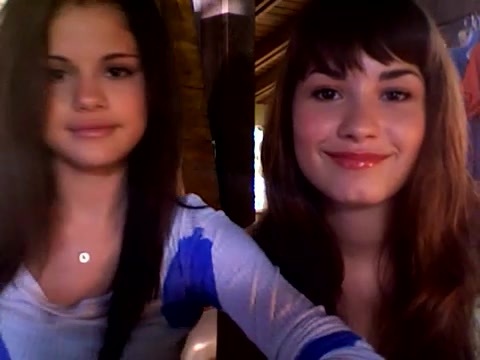 demi and selena response!! 1112