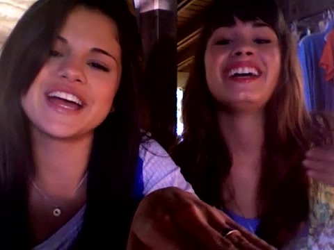 demi and selena response!! 318 - Demilush - Therealdemilovato Youtube Channel Screencaptures - Demi and Selena response Part oo1