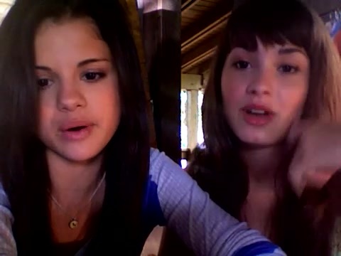 demi and selena response!! 686