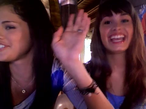 demi and selena response!! 336 - Demilush - Therealdemilovato Youtube Channel Screencaptures - Demi and Selena response Part oo1