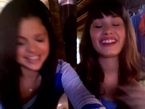 demi and selena response!! 344 - Demilush - Therealdemilovato Youtube Channel Screencaptures - Demi and Selena response Part oo1