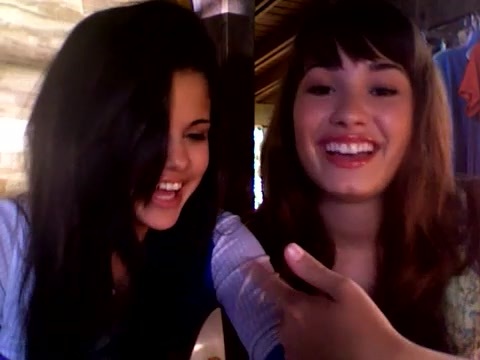 demi and selena response!! 349 - Demilush - Therealdemilovato Youtube Channel Screencaptures - Demi and Selena response Part oo1