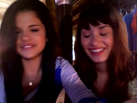 demi and selena response!! 373 - Demilush - Therealdemilovato Youtube Channel Screencaptures - Demi and Selena response Part oo1