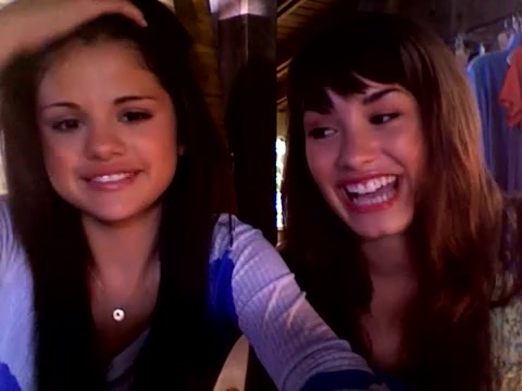 demi and selena response!! 375 - Demilush - Therealdemilovato Youtube Channel Screencaptures - Demi and Selena response Part oo1