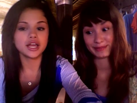 demi and selena response!! 394 - Demilush - Therealdemilovato Youtube Channel Screencaptures - Demi and Selena response Part oo1