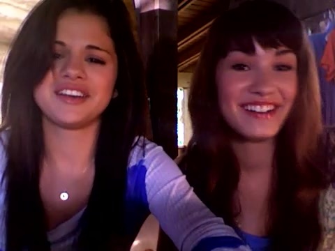 demi and selena response!! 417