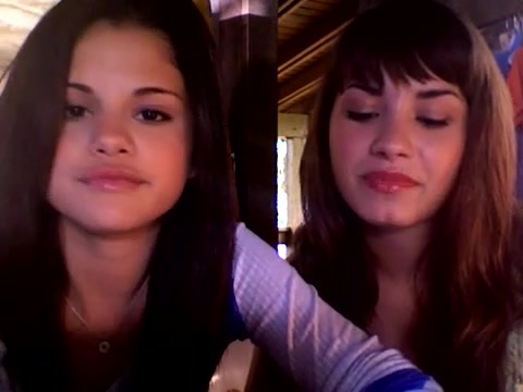 demi and selena response!! 796