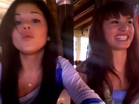 demi and selena response!! 438