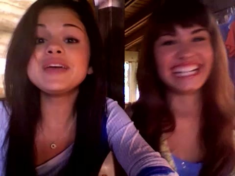 demi and selena response!! 440