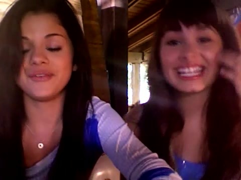 demi and selena response!! 464 - Demilush - Therealdemilovato Youtube Channel Screencaptures - Demi and Selena response Part oo1