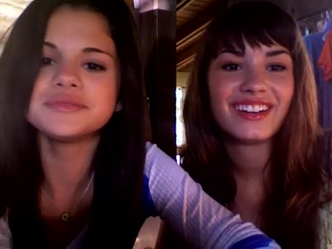 demi and selena response!! 847