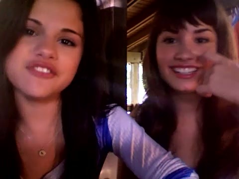 demi and selena response!! 891