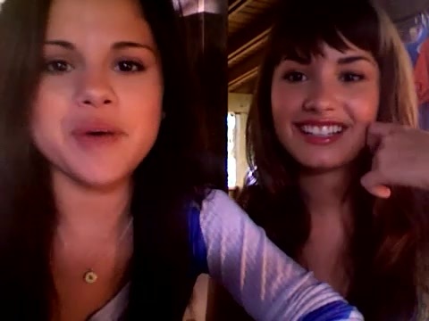 demi and selena response!! 895