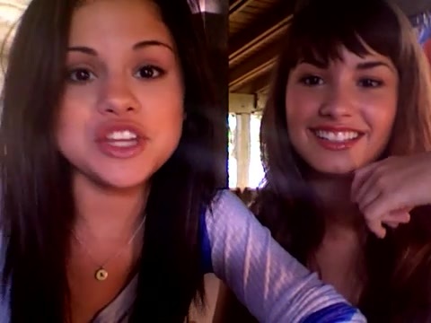 demi and selena response!! 905