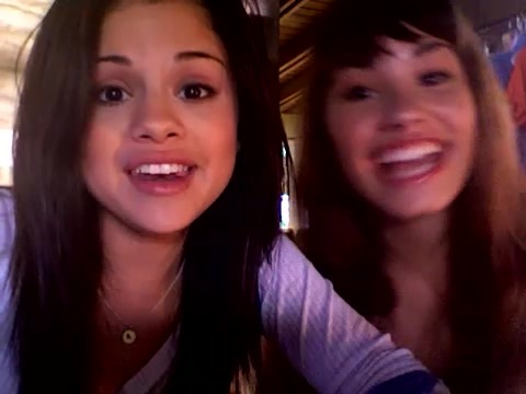 demi and selena response!! 912