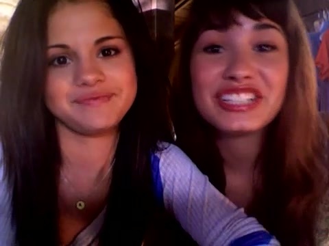 demi and selena response!! 925