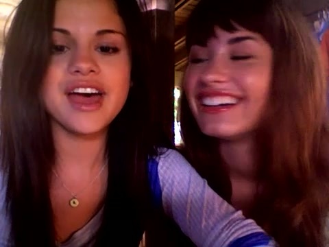 demi and selena response!! 971