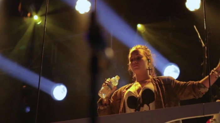 Demi Lovato - A Letter To My Fans 198