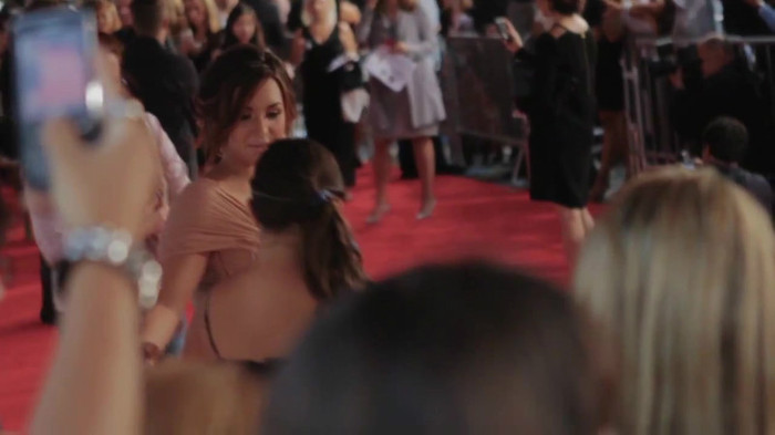 Demi Lovato - A Letter To My Fans 1203