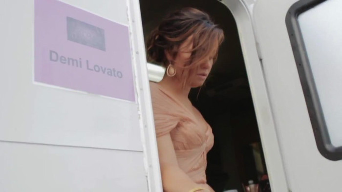 Demi Lovato - A Letter To My Fans 819