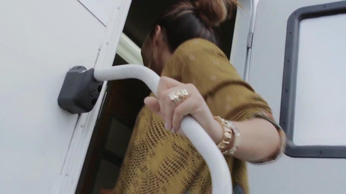 Demi Lovato - A Letter To My Fans 366 - Demilush - Therealdemilovato Youtube Channel Screencaptures - A Letter To My Fans oo1